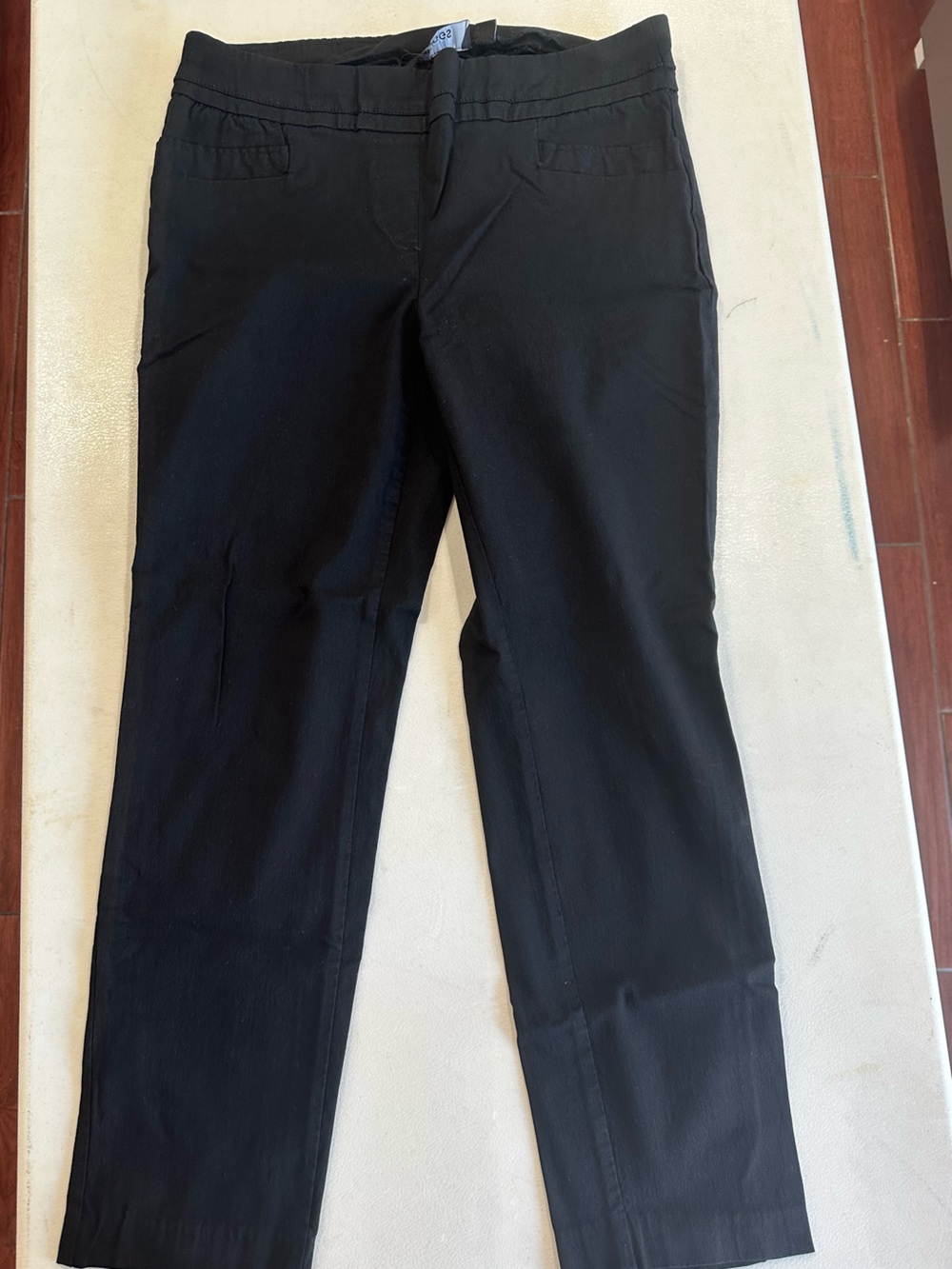 Briggs New York Black Women’s Straight-Leg Dress Pants